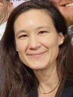 Gruppenzusammenkunft bei der Ehrung 'Sterne des Sports', mit mehreren Personen, darunter ein Träger des Preises.