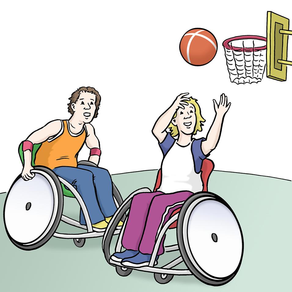Zwei Personen im Rollstuhl spielen Basketball, w&auml;hrend ein Ball Richtung Korb geworfen wird.